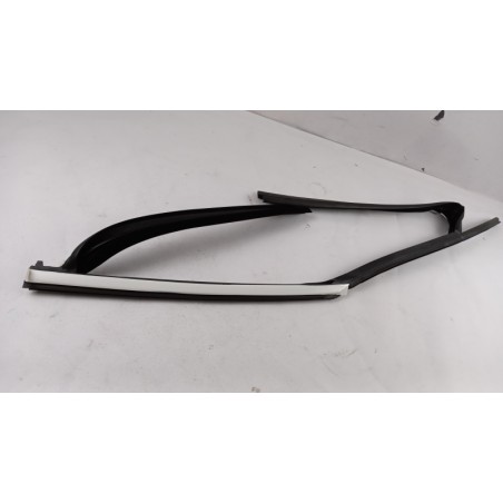 Guide Vitres | FORD | 1761579 | AM21R21511BJ | Pièce d'origine oem Guide Vitres | FORD | 1761579 | AM21R21511BJ | Pièce d'origine oem