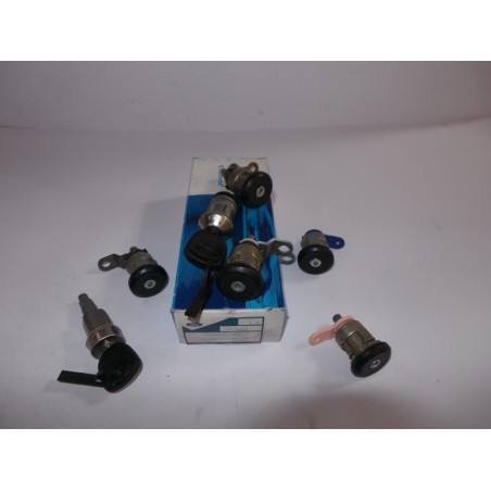 Jeu De Serrures FORD 6975214 95VBV22050DB Pièce d'origine oem Jeu De Serrures FORD 6975214 95VBV22050DB Pièce d'origine oem