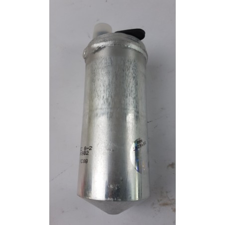 Déshydrateur De Climatisation HYUNDAI/KIA 0K9A261500E Pièce d'origine oem Déshydrateur De Climatisation HYUNDAI/KIA 0K9A261500E Pièce d'origine oem