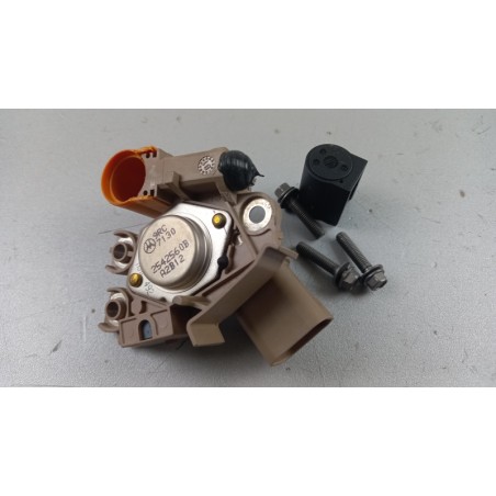 Régulateur D''Alternateur HYUNDAI/KIA 3737037250  Pièce d'origine oem