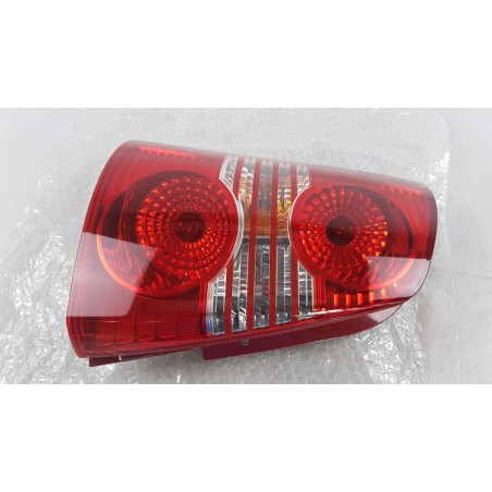 Feu Arrière HYUNDAI/KIA 9240105510 Pièce d'origine oem Feu Arrière HYUNDAI/KIA 9240105510 Pièce d'origine oem