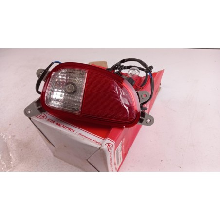 Feu Antibrouillard Arrière HYUNDAI/KIA 924051Y000 Pièce d'origine oem Feu Antibrouillard Arrière HYUNDAI/KIA 924051Y000 Pièce d'origine oem
