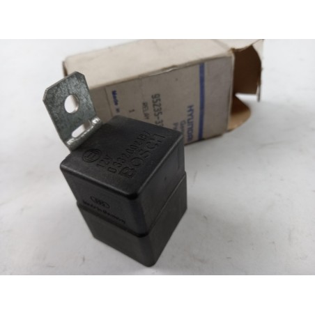 Relais HYUNDAI/KIA 9523533000 Pièce d'origine oem Relais HYUNDAI/KIA 9523533000 Pièce d'origine oem