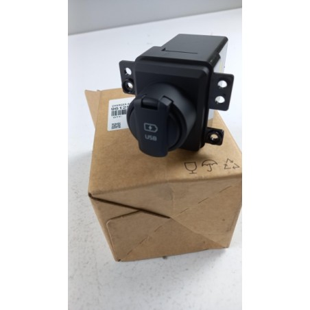 Prise USB/AUX HYUNDAI/KIA 96125C5010 Pièce d'origine oem Prise USB/AUX HYUNDAI/KIA 96125C5010 Pièce d'origine oem