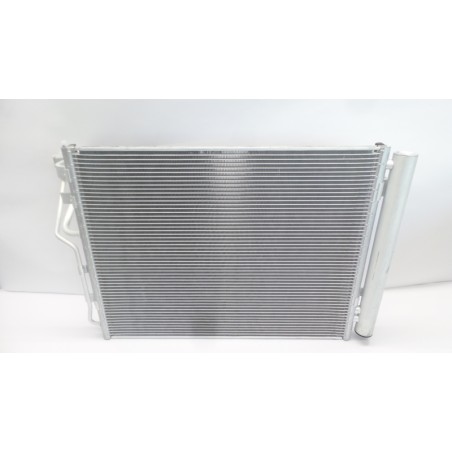 Condenseur De Climatisation HYUNDAI/KIA 976062L600 Pièce d'origine oem Condenseur De Climatisation HYUNDAI/KIA 976062L600 Pièce d'origine oem