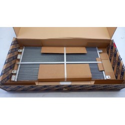 Condenseur De Climatisation IVECO 504022601  Pièce d'origine oem
