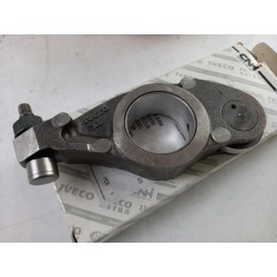 Culbuteur Pour Distribution De Moteur IVECO 504361204  Pièce d'origine oem