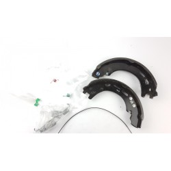 Mâchoires De Frein Pour Frein De Stationnement LAND ROVER LR031947  Pièce d'origine oem