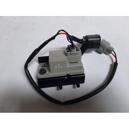 Relais D''Intervalle De Lavage MAZDA GDK15181Y  Pièce d'origine oem
