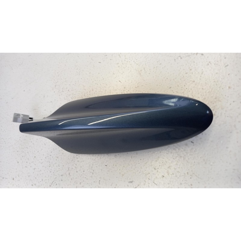 Base D''Antenne MAZDA GML86693083  Pièce d'origine oem