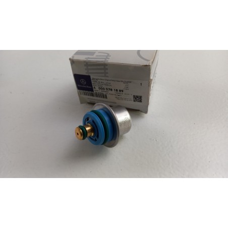 Vanne De Régulation Pour Pression De Carburant MERCEDES-BENZ A0000781889 0000781889 Pièce d'origine oem Vanne De Régulation Pour Pression De Carburant MERCEDES-BENZ A0000781889 0000781889 Pièce d'origine oem