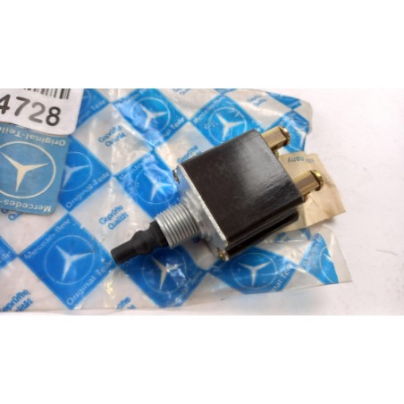 Bouchon MERCEDES-BENZ A0015452411 0015452411 Pièce d'origine oem Bouchon MERCEDES-BENZ A0015452411 0015452411 Pièce d'origine oem