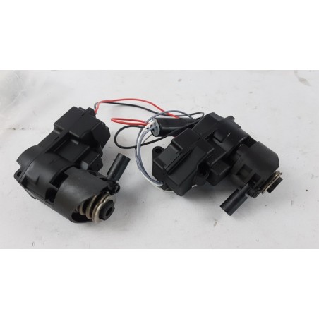 Moteur Électrique De Réglage Du Miroir MERCEDES-BENZ A0058206342 0058206342 Pièce d'origine oem Moteur Électrique De Réglage Du Miroir MERCEDES-BENZ A0058206342 0058206342 Pièce d'origine oem