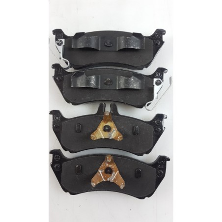 Plaquettes De Freins MERCEDES-BENZ A1634200520 1634200520 Pièce d'origine oem Plaquettes De Freins MERCEDES-BENZ A1634200520 1634200520 Pièce d'origine oem