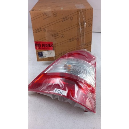 Feu Arrière MERCEDES-BENZ A1638201964 1638201964 Pièce d'origine oem Feu Arrière MERCEDES-BENZ A1638201964 1638201964 Pièce d'origine oem