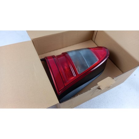 Feu Arrière MERCEDES-BENZ A1688200564 1688200564 Pièce d'origine oem Feu Arrière MERCEDES-BENZ A1688200564 1688200564 Pièce d'origine oem