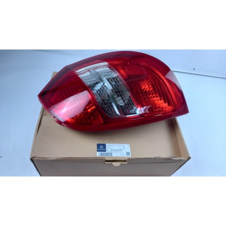 Feu Arrière MERCEDES-BENZ A1698202864 1698202864 Pièce d'origine oem Feu Arrière MERCEDES-BENZ A1698202864 1698202864 Pièce d'origine oem