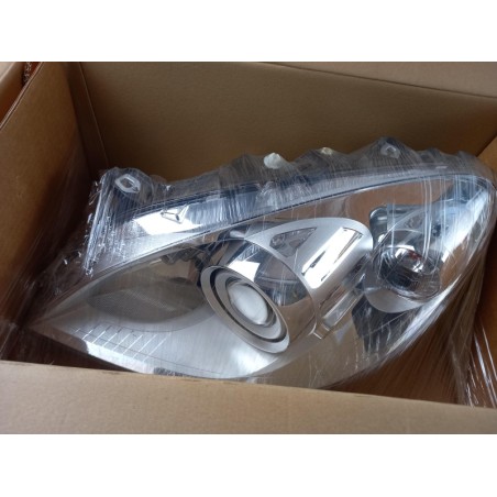Phare MERCEDES-BENZ A1698206761 1698206761 Pièce d'origine oem Phare MERCEDES-BENZ A1698206761 1698206761 Pièce d'origine oem