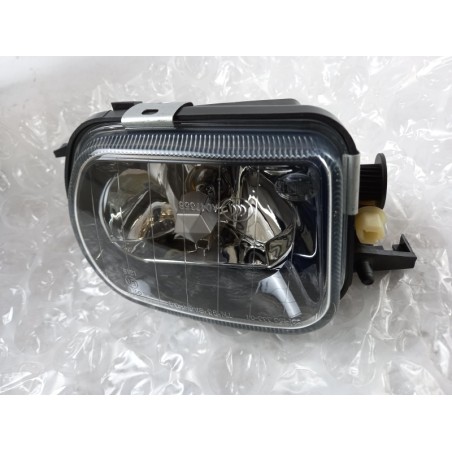 Phares Antibrouillard MERCEDES-BENZ A2038200359 2038200359 Pièce d'origine oem Phares Antibrouillard MERCEDES-BENZ A2038200359 2038200359 Pièce d'origine oem