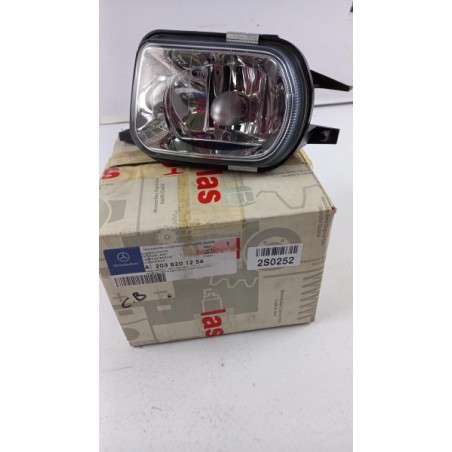 Phares Antibrouillard MERCEDES-BENZ A2038201256 2038201256 Pièce d'origine oem Phares Antibrouillard MERCEDES-BENZ A2038201256 2038201256 Pièce d'origine oem