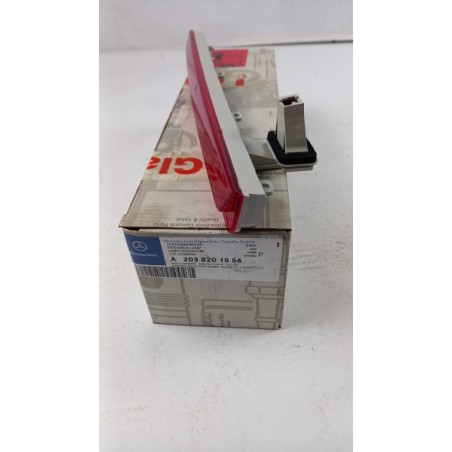 Feu De Freinage Auxiliaire MERCEDES-BENZ A2038201556 2038201556 Pièce d'origine oem Feu De Freinage Auxiliaire MERCEDES-BENZ A2038201556 2038201556 Pièce d'origine oem