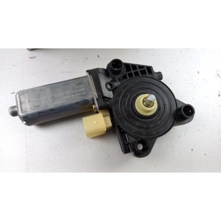 Moteur Électrique De Lève-Vitre MERCEDES-BENZ A2038203042 2038203042 Pièce d'origine oem