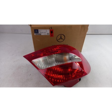 Feu Arrière MERCEDES-BENZ A2098201364 2098201364 Pièce d'origine oem Feu Arrière MERCEDES-BENZ A2098201364 2098201364 Pièce d'origine oem