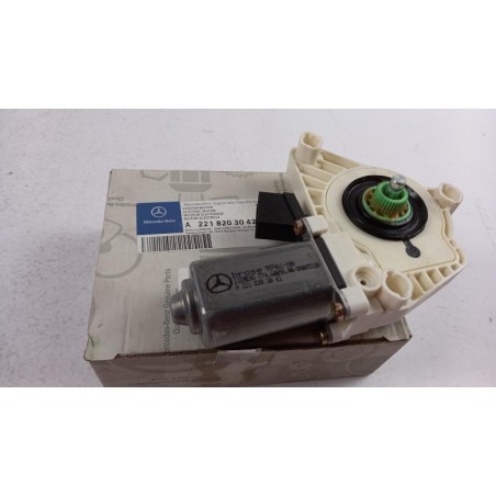 Moteur Électrique De Lève-Vitre MERCEDES-BENZ A2218203042 2218203042 Pièce d'origine oem Moteur Électrique De Lève-Vitre MERCEDES-BENZ A2218203042 2218203042 Pièce d'origine oem