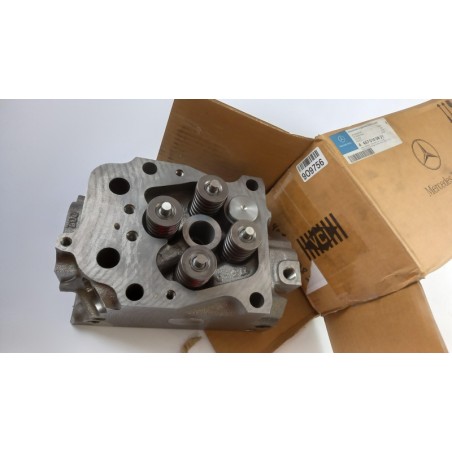 Culasse MERCEDES-BENZ A4570100821 4570100821 Pièce d'origine oem Culasse MERCEDES-BENZ A4570100821 4570100821 Pièce d'origine oem