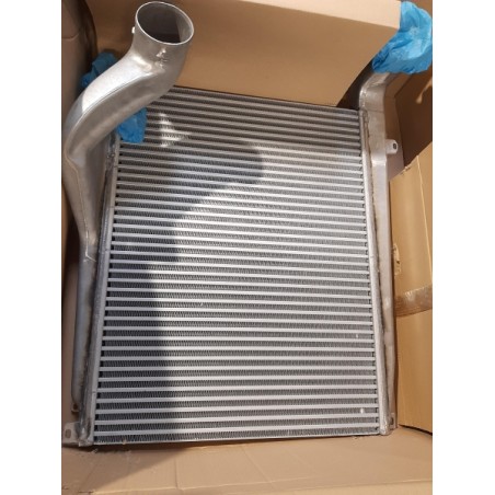 Intercooler De Turbocompresseur MERCEDES-BENZ A6565010001 6565010001 Pièce d'origine oem Intercooler De Turbocompresseur MERCEDES-BENZ A6565010001 6565010001 Pièce d'origine oem