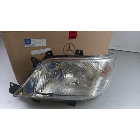 Phare MERCEDES-BENZ A9018201061 9018201061 Pièce d'origine oem Phare MERCEDES-BENZ A9018201061 9018201061 Pièce d'origine oem