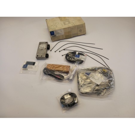 Kit De Connexion Pour Téléphone MERCEDES-BENZ B66560797 Pièce d'origine oem Kit De Connexion Pour Téléphone MERCEDES-BENZ B66560797 Pièce d'origine oem