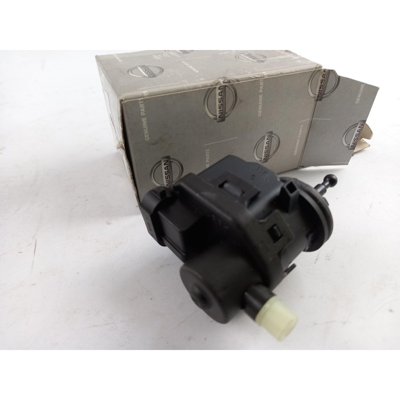 Servomoteur Pour Correcteur De Portée NISSAN 26056BN702  Pièce d'origine oem
