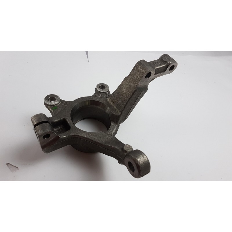 Fusée D''Essieu NISSAN 40014AX600  Pièce d'origine oem