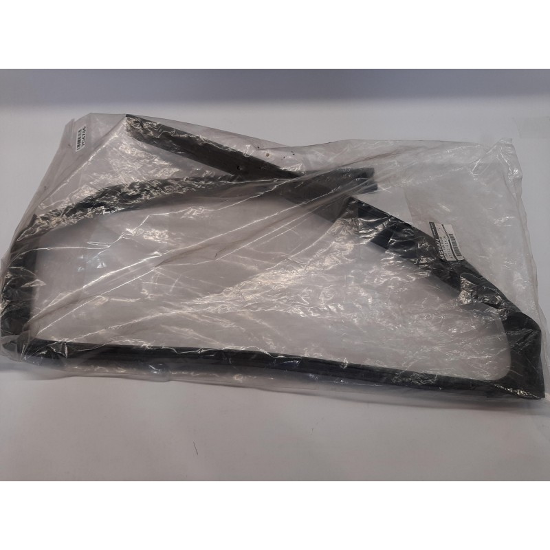 Joint Pour Porte-Fenêtre NISSAN 823314EA1A  Pièce d'origine oem