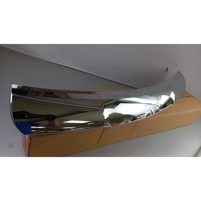 Style Paquet NISSAN KE6003V008  Pièce d'origine oem