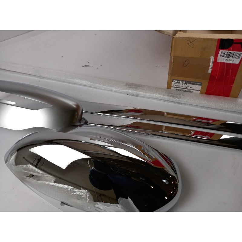 Style Paquet NISSAN KE6004E020  Pièce d'origine oem