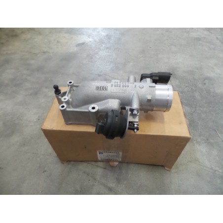 Collecteur D''Admission OPEL 24459897 5850084 Pièce d'origine oem Collecteur D''Admission OPEL 24459897 5850084 Pièce d'origine oem