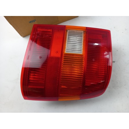 Feu Arrière OPEL 90349093 1223131 Pièce d'origine oem Feu Arrière OPEL 90349093 1223131 Pièce d'origine oem