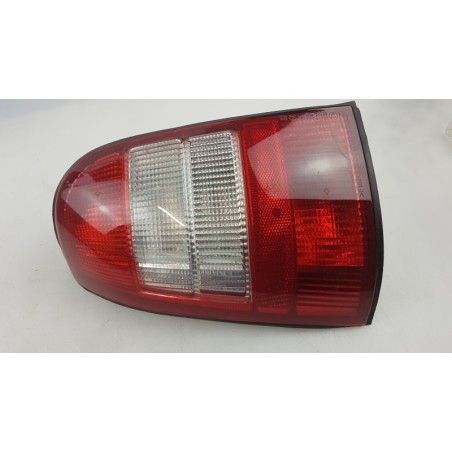 Feu Arrière OPEL 90541633 6223167 Pièce d'origine oem Feu Arrière OPEL 90541633 6223167 Pièce d'origine oem