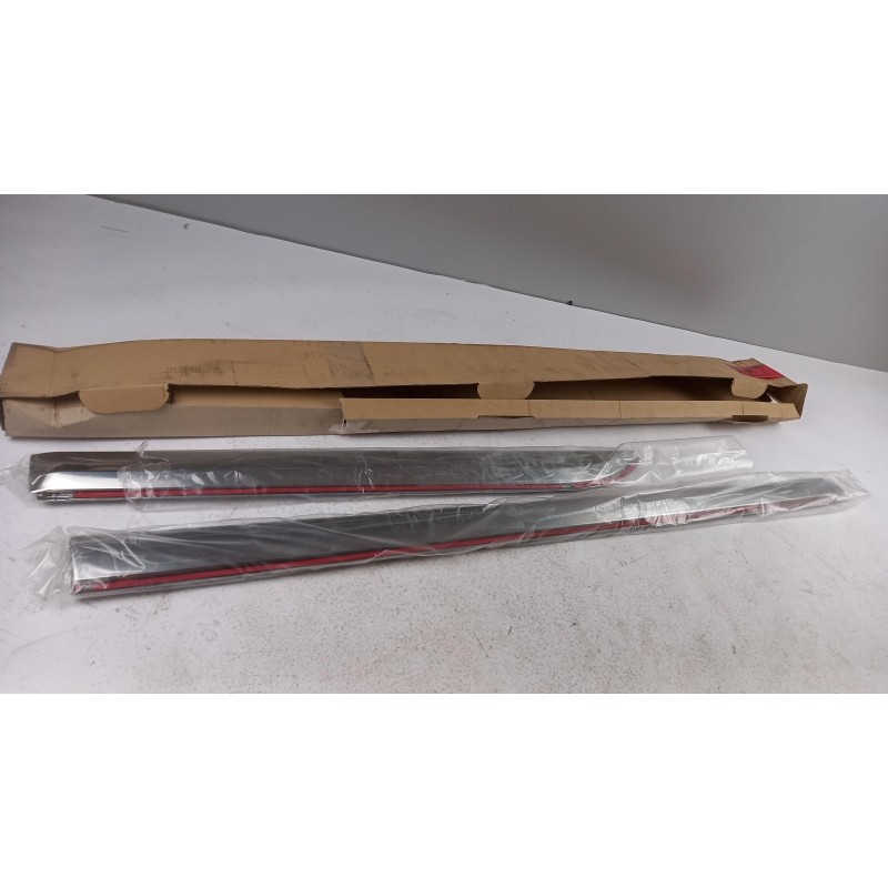 Ensemble De Garniture/Moulure De Protection