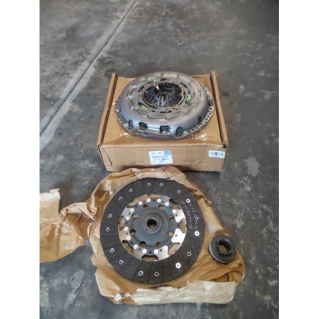 Kit D''Embrayage PEUGEOT/CITROEN 1611272280 Pièce d'origine oem Kit D''Embrayage PEUGEOT/CITROEN 1611272280 Pièce d'origine oem