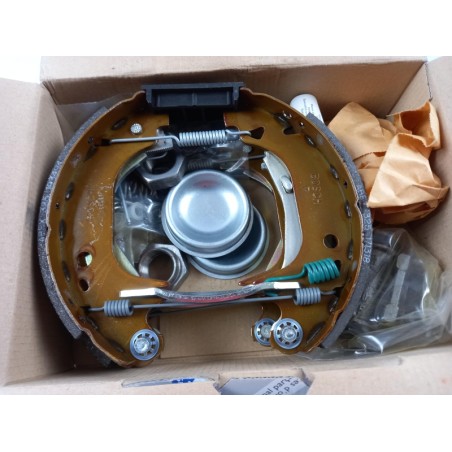 Mâchoires De Frein PEUGEOT/CITROEN 42416L Pièce d'origine oem Mâchoires De Frein PEUGEOT/CITROEN 42416L Pièce d'origine oem