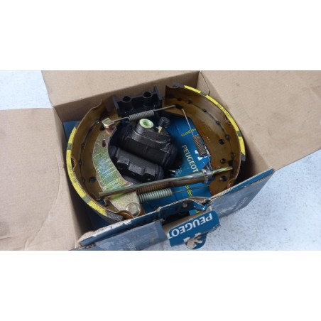Mâchoires De Frein PEUGEOT/CITROEN 42417H Pièce d'origine oem Mâchoires De Frein PEUGEOT/CITROEN 42417H Pièce d'origine oem