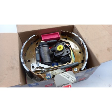 Mâchoires De Frein PEUGEOT/CITROEN 42419E Pièce d'origine oem Mâchoires De Frein PEUGEOT/CITROEN 42419E Pièce d'origine oem