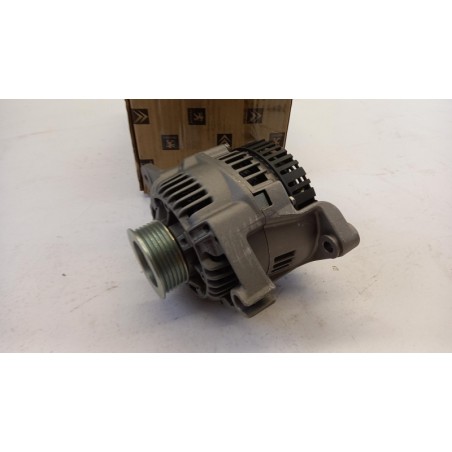 Alternateur PEUGEOT/CITROEN 5705JR Pièce d'origine oem Alternateur PEUGEOT/CITROEN 5705JR Pièce d'origine oem