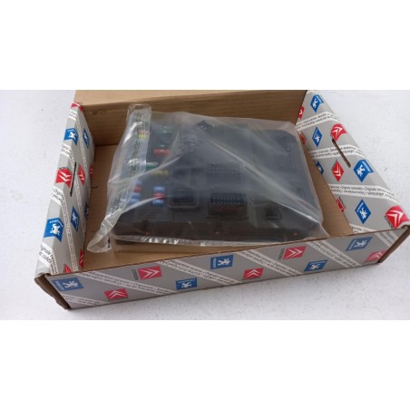 Boîte À Fusibles PEUGEOT/CITROEN 6580L7 Pièce d'origine oem Boîte À Fusibles PEUGEOT/CITROEN 6580L7 Pièce d'origine oem