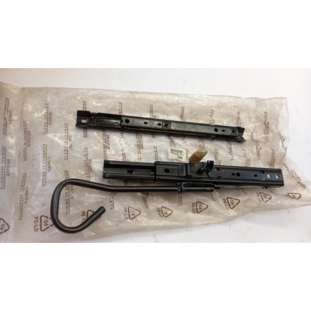 Cadre PEUGEOT/CITROEN 8916K1 Pièce d'origine oem Cadre PEUGEOT/CITROEN 8916K1 Pièce d'origine oem
