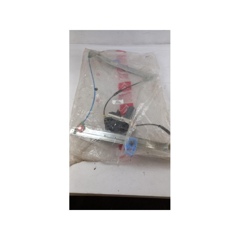 Chaussure Coulissante Pour Lève-Vitre PEUGEOT/CITROEN 9221Q4  Pièce d'origine oem