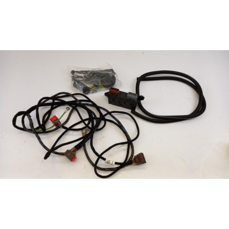 Kit Électrique De Crochet D''Attelage PEUGEOT/CITROEN 9428C8 Pièce d'origine oem Kit Électrique De Crochet D''Attelage PEUGEOT/CITROEN 9428C8 Pièce d'origine oem